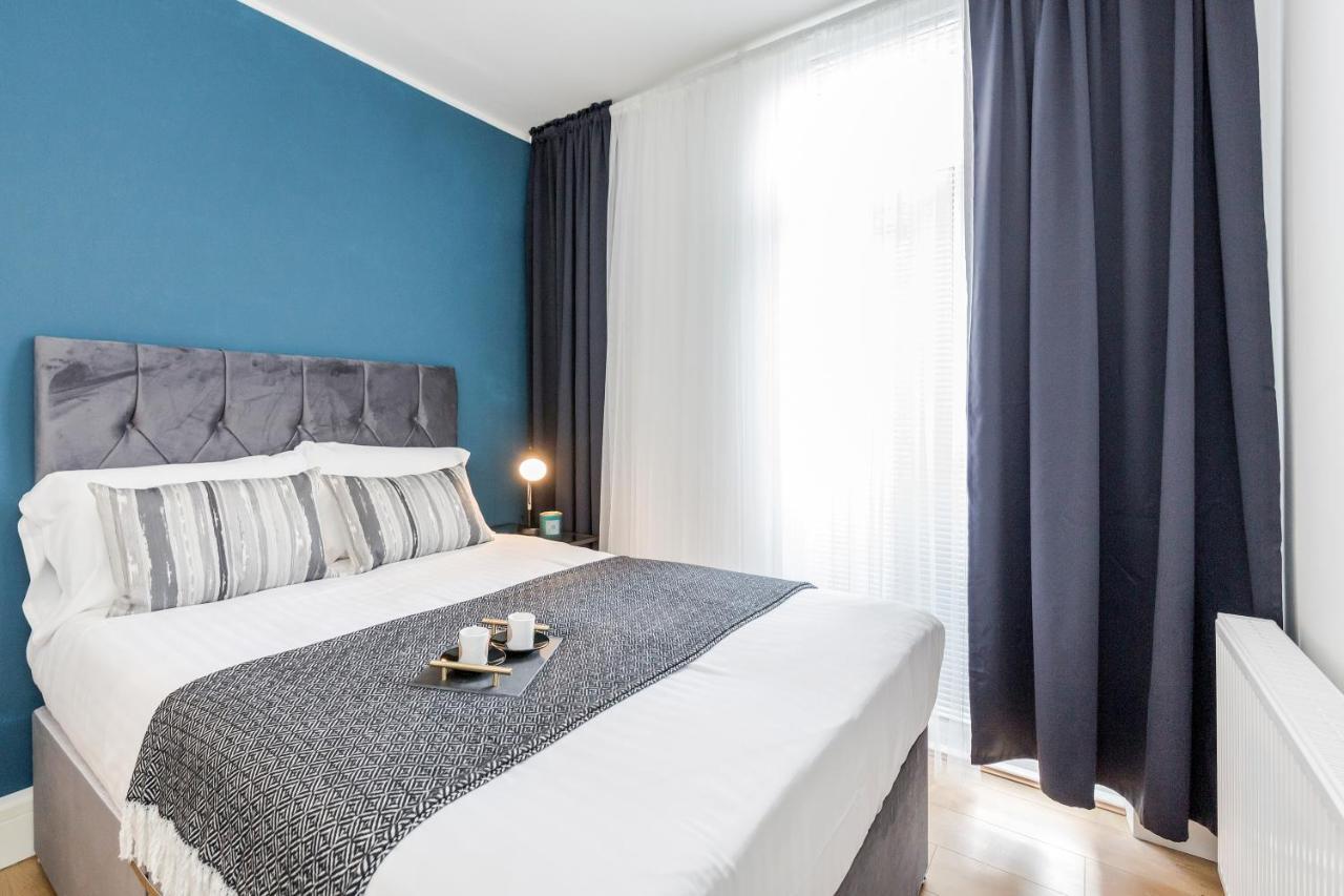2 Bedrooms Serviced Apartment Excel Exhibition Centre, O2 Arena, Stratford Olympic City, Forest Gate, Central Londyn Zewnętrze zdjęcie